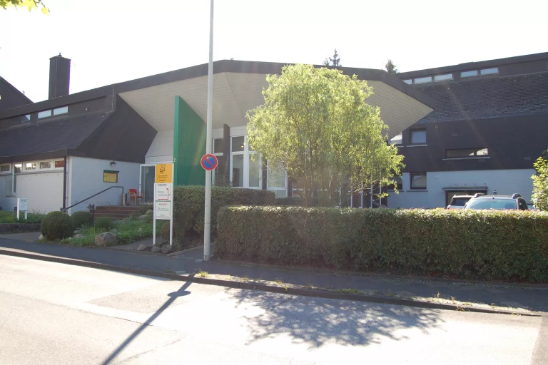 Clarenbachweg 2, Hilden Kopie