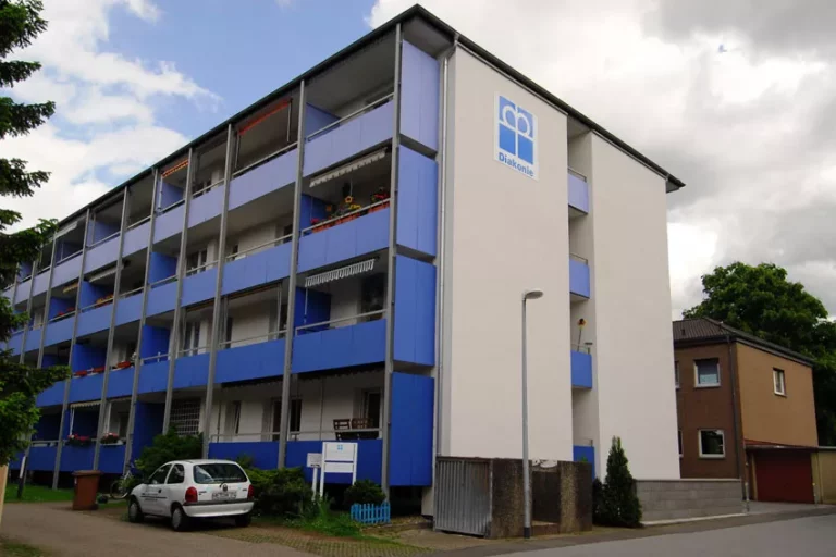 Martin-Luther-Weg 1, Hilden Kopie